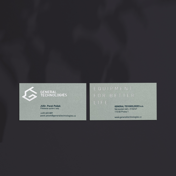  STRUCTURED PAPER // HOT EMBODIMENT OF FOILS